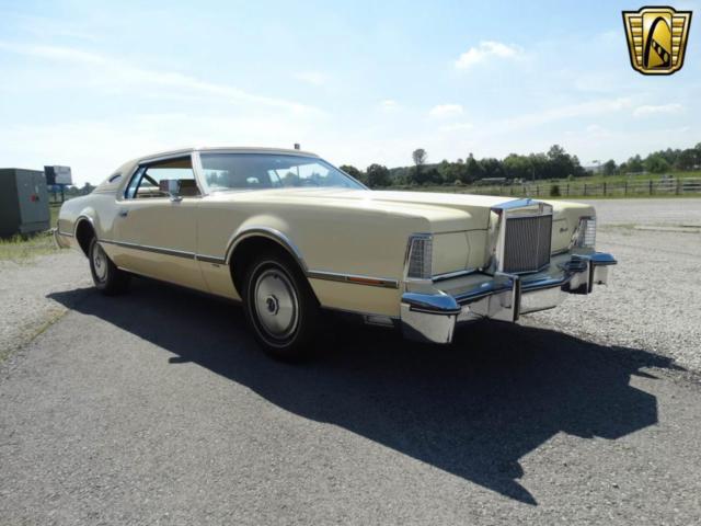 1976 Lincoln Continental - photo 3