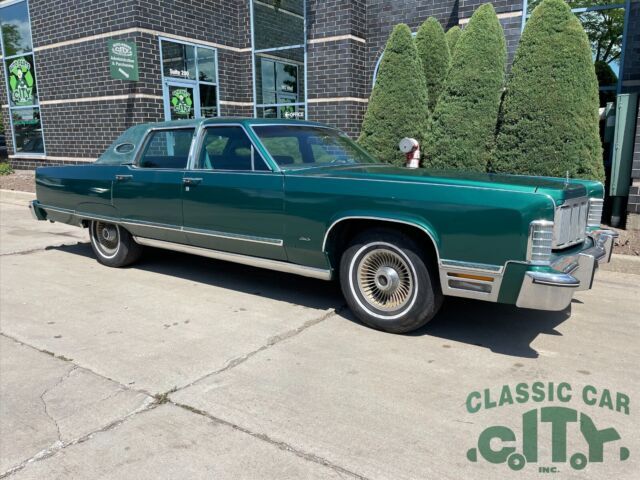 1976 Lincoln Continental - photo 2