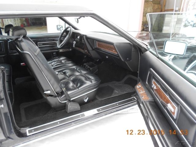 1976 Lincoln Continental - photo 4