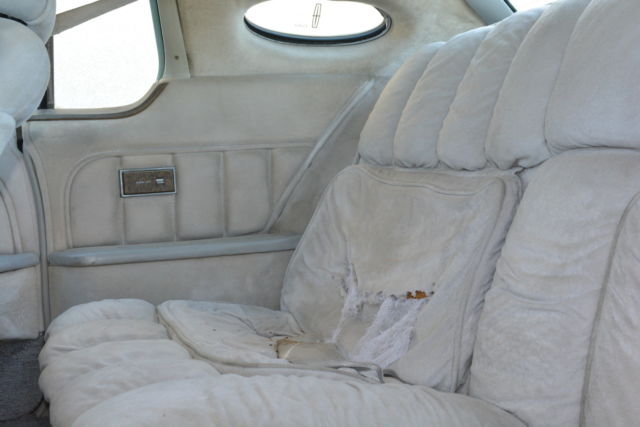 1976 Lincoln Continental Base Hardtop 2-Door - photo 10
