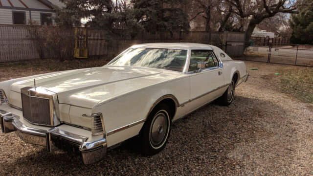 1976 Lincoln Continental Mark IV - photo 2