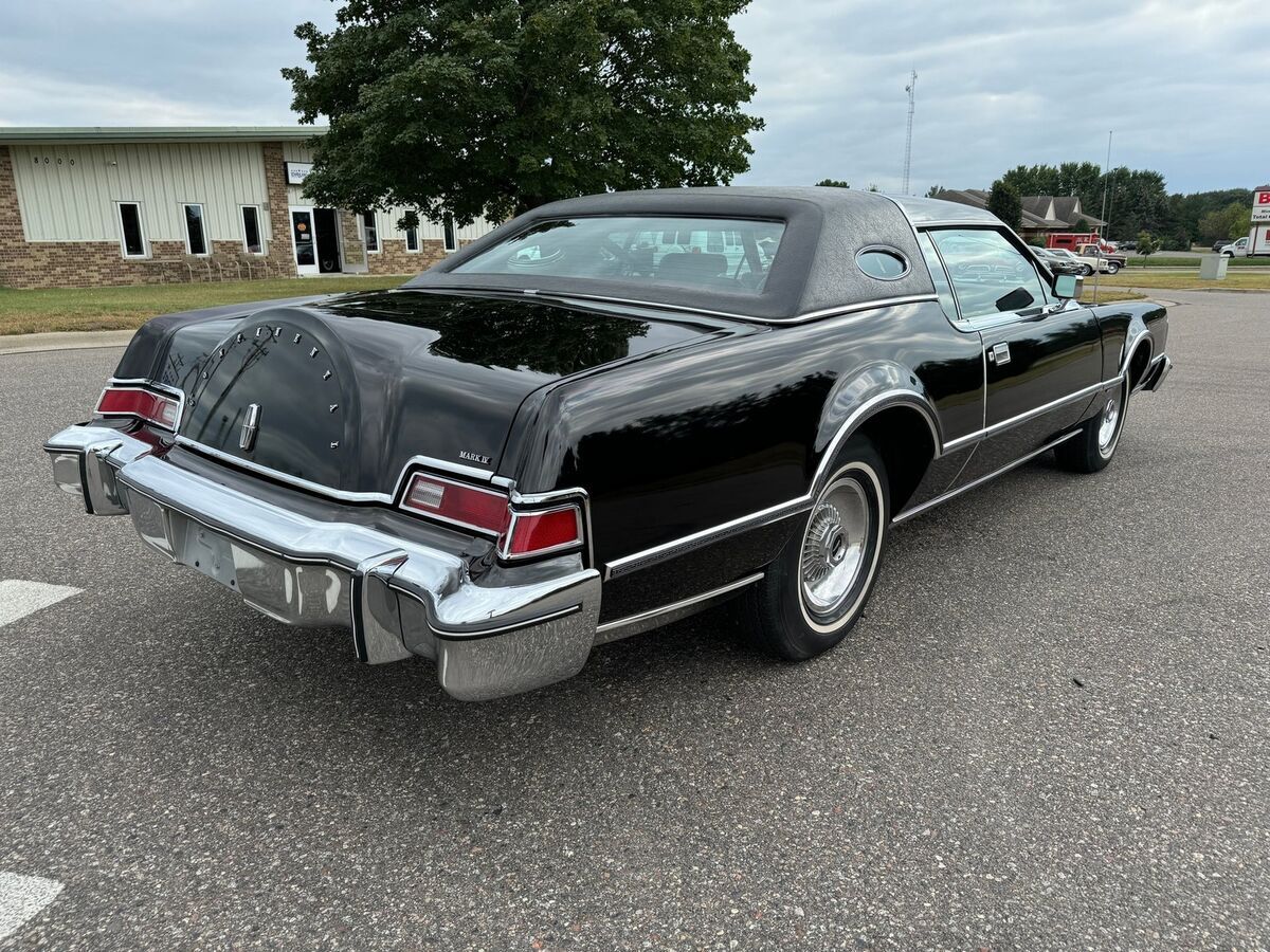 1976 Lincoln Continental Mark IV - photo 4