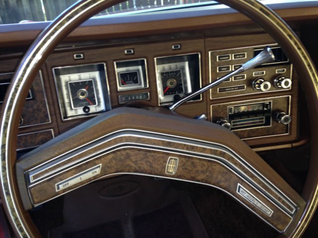 1976 Lincoln Mark Series - photo 13