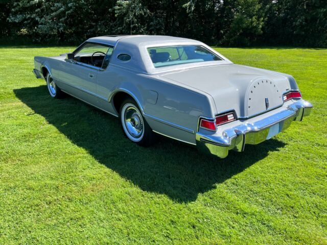 1976 Lincoln Continental - photo 3