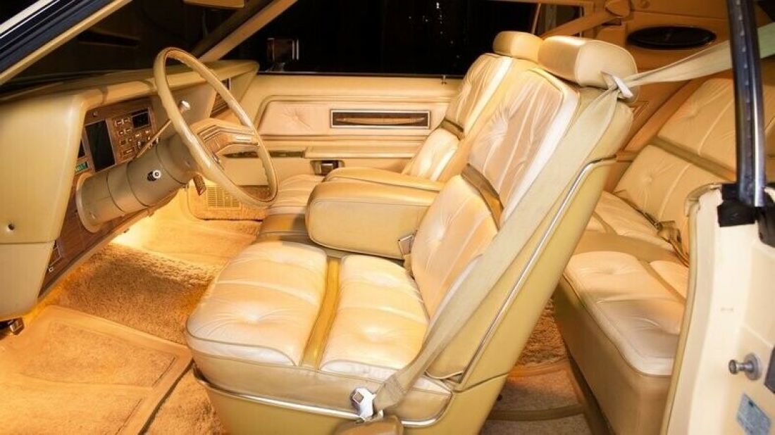 1976 Lincoln Continental Mark IV - photo 8