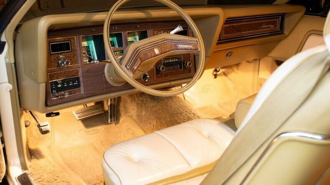 1976 Lincoln Continental Mark IV - photo 9