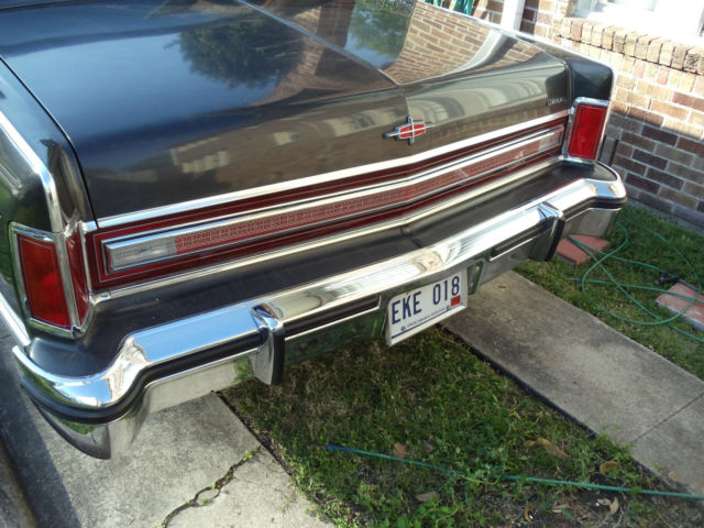 1976 Lincoln Continental Town Car - photo 10