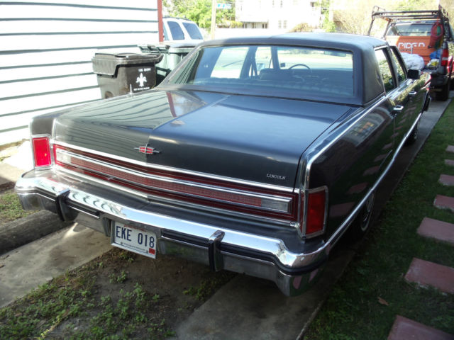 1976 Lincoln Continental Town Car - photo 11