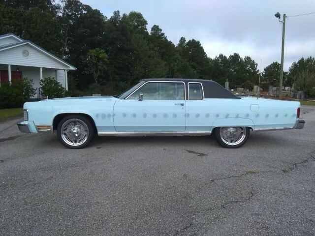 1976 Lincoln Continental Town Coupe - photo 8