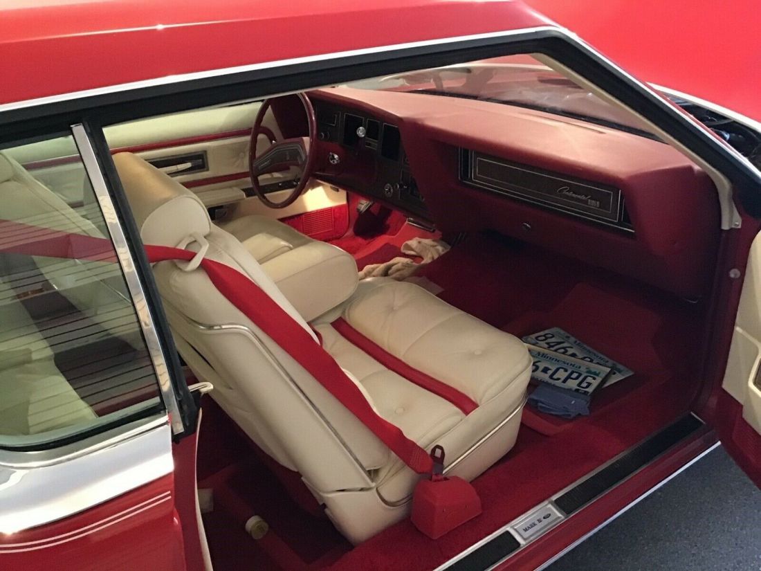 1976 Lincoln Continental Lipstick Edition - photo 3