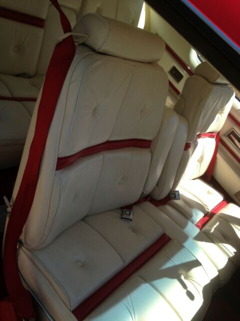 1976 Lincoln Continental Lipstick Edition - photo 11