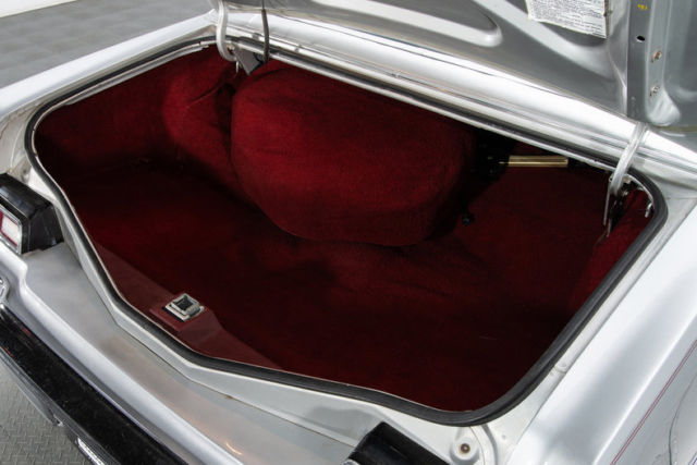 1976 Lincoln Mark Series Versailles - photo 5