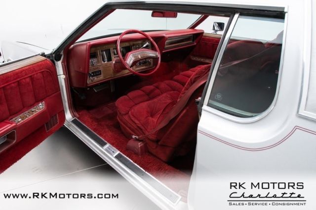 1976 Lincoln Mark Series Versailles - photo 3