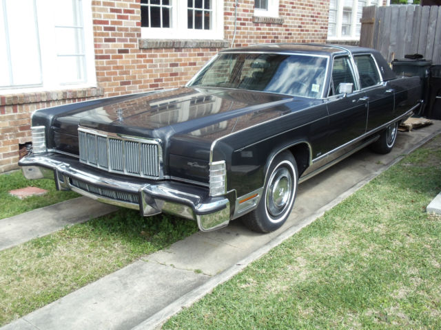 1976 Lincoln Town Car - photo 12