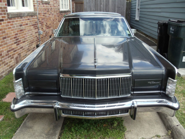 1976 Lincoln Town Car - photo 13