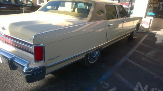 1976 Lincoln Continental - photo 2