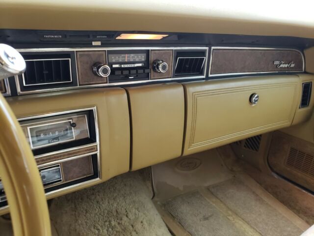 1976 Lincoln Continental - photo 6
