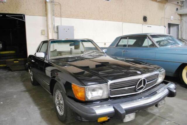 1976 Mercedes 450 SL Roadster 1976 Mercedes-Benz 400-Series 450 SL Roadster