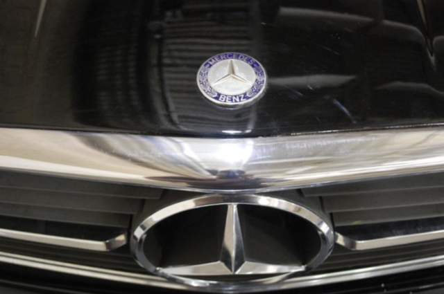 1976 Mercedes-Benz 400-Series 450 SL Roadster - photo 9