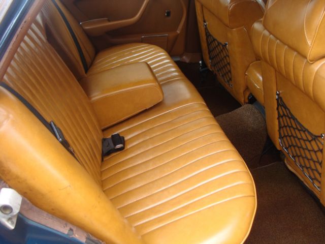 1976 Mercedes-Benz 400-Series - photo 12