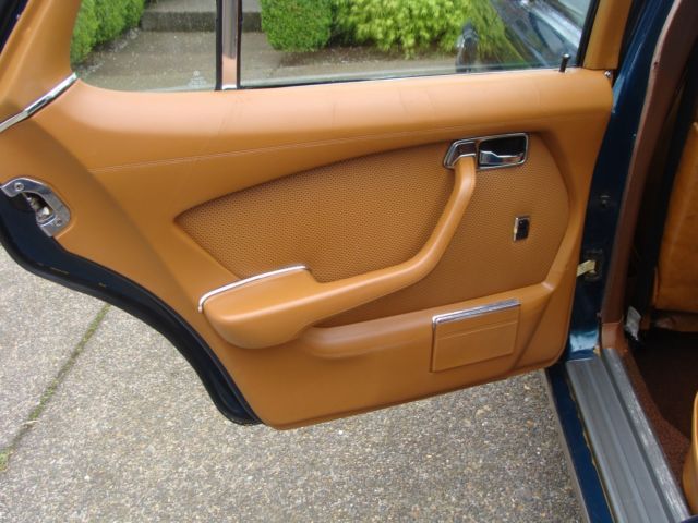 1976 Mercedes-Benz 400-Series - photo 5