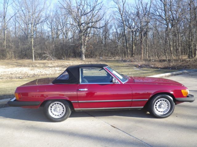 1976 Mercedes-Benz SL-Class Roadster - photo 4