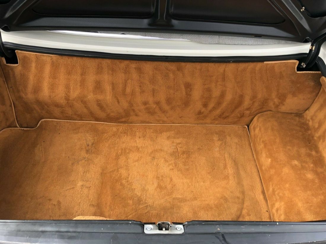 1976 Mercedes-Benz SL-Class - photo 11