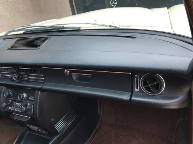1976 Mercedes-Benz 240D -- - photo 12