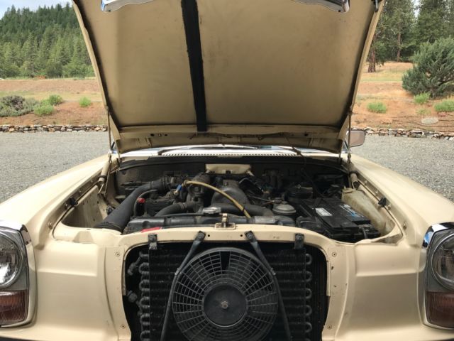 1976 Mercedes-Benz 240D -- - photo 9