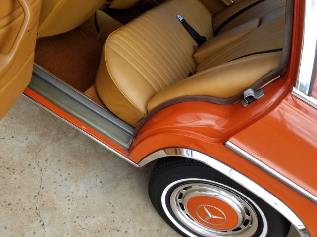 1976 Mercedes-Benz 200-Series leather - photo 13