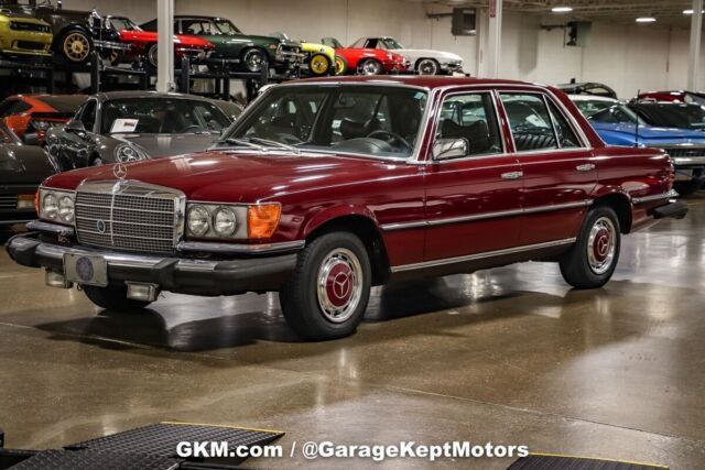 1976 Mercedes-Benz 200-Series - photo 8
