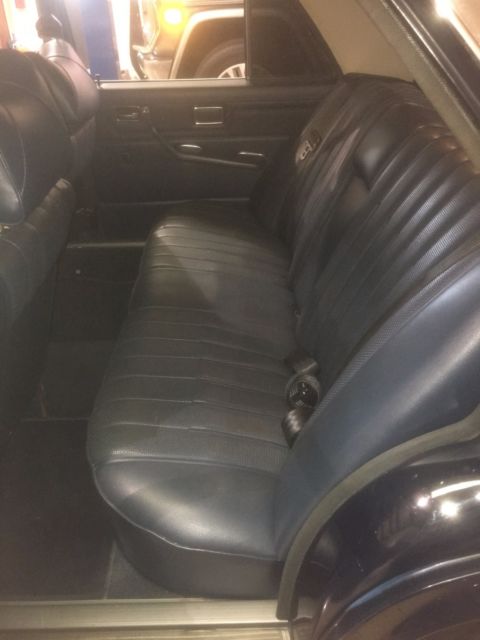 1976 Mercedes-Benz 300-Series 300D - photo 12
