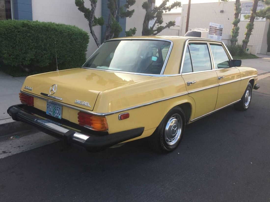 1976 Mercedes-Benz 300-Series - photo 5