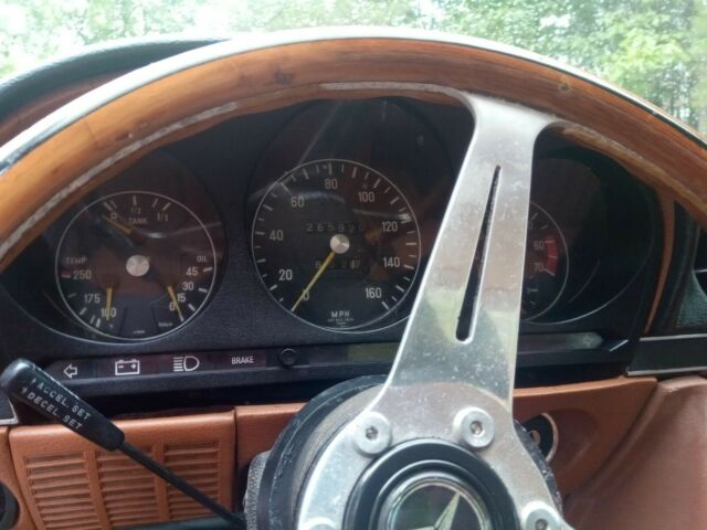 1976 Mercedes-Benz SL-Class - photo 13