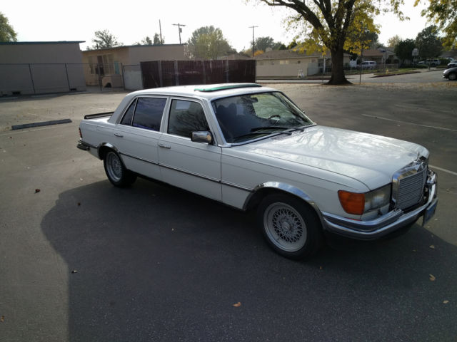 1976 Mercedes Benz 450SEL European Model (Rare Cloth Interior) - NO RESERVE 1976 Mercedes-Benz 400-Series 4 Door