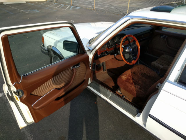 1976 Mercedes-Benz 400-Series 4 Door - photo 12