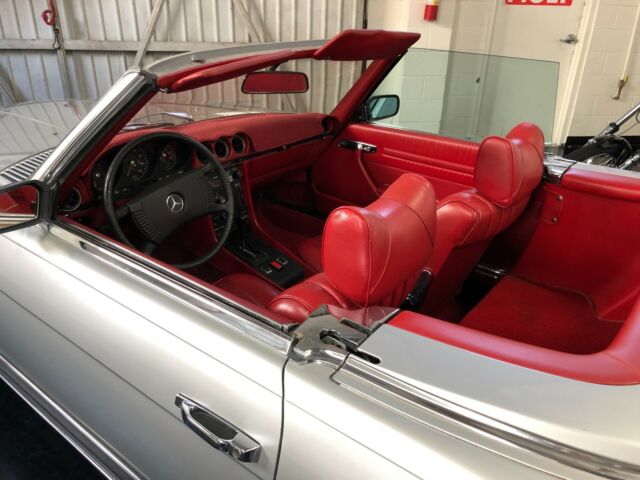 1976 Mercedes-Benz SL-Class - photo 9