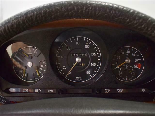 1976 Mercedes-Benz SL-Class - photo 9