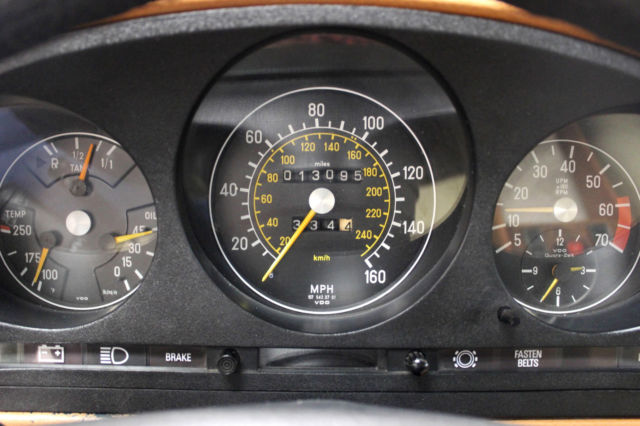 1976 Mercedes-Benz SL-Class - photo 2