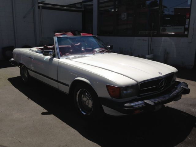 1976 Mercedes-Benz 400-Series Base Convertible 2-Door - photo 2