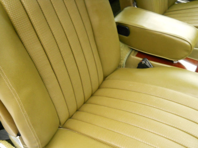 1976 Mercedes-Benz 450SLC Coupe - photo 12