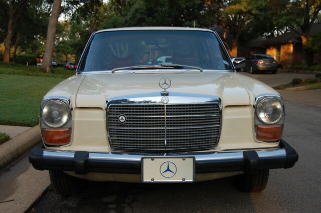 1976 Mercedes-Benz 200-Series 240D - photo 5