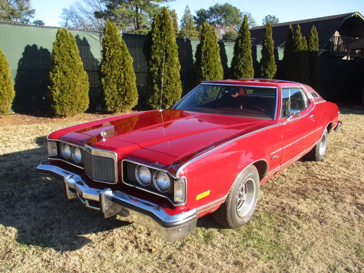 1976 Mercury Cougar XR-7 2-door V8 1976 Mercury Cougar