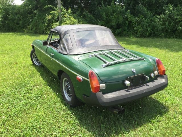 1976 MG MGB - photo 2