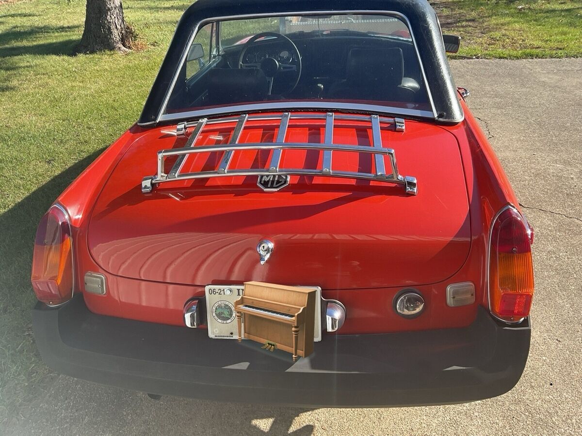 1976 MG B - photo 3