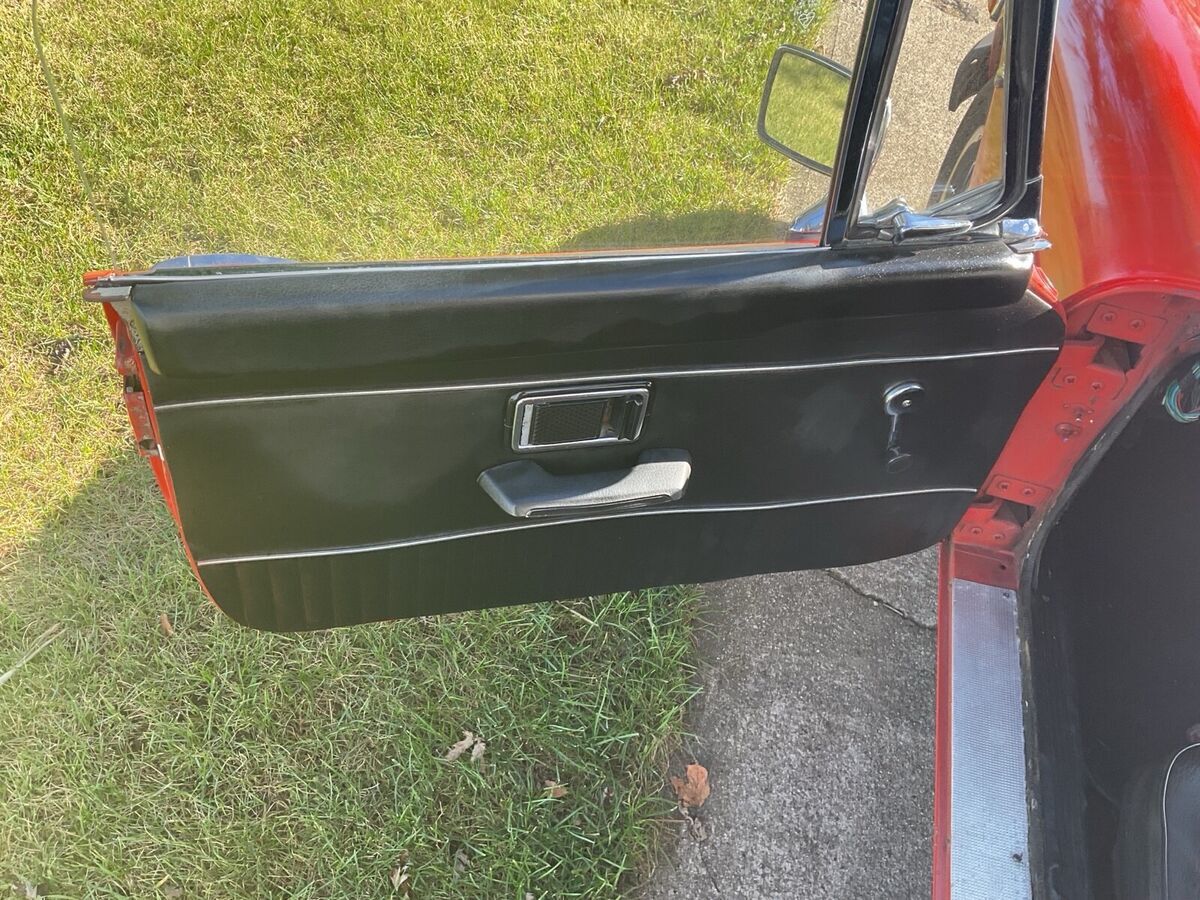 1976 MG B - photo 7