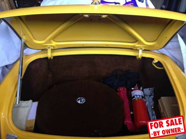 1976 MG MGB Convertible - photo 6