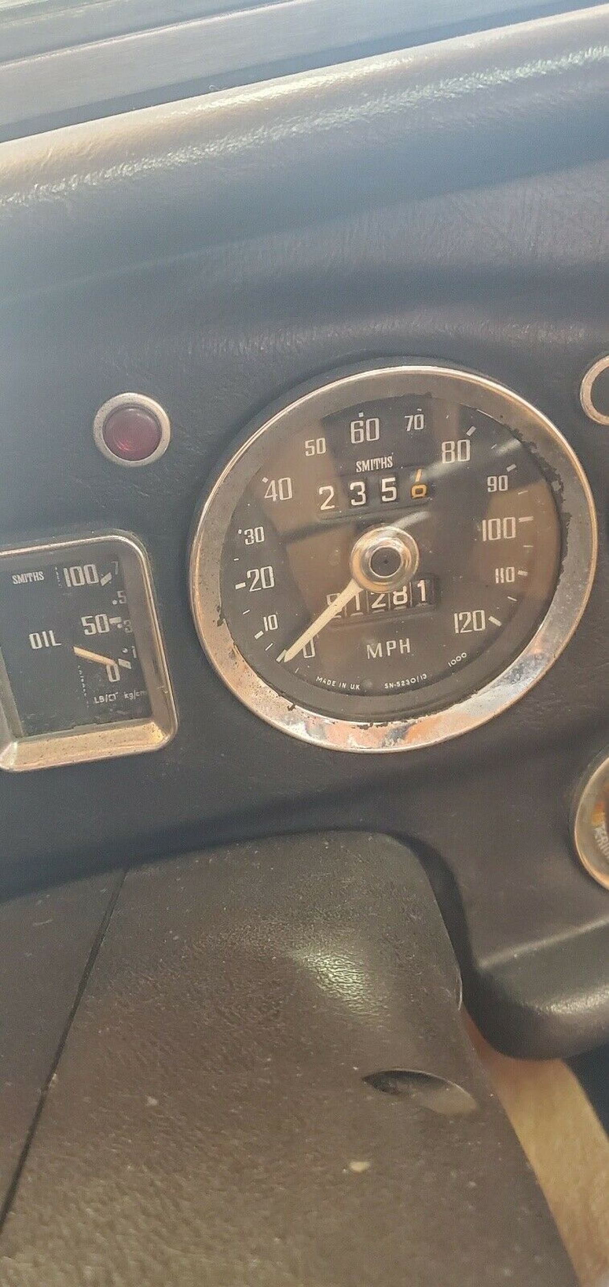 1976 MG MGB - photo 5