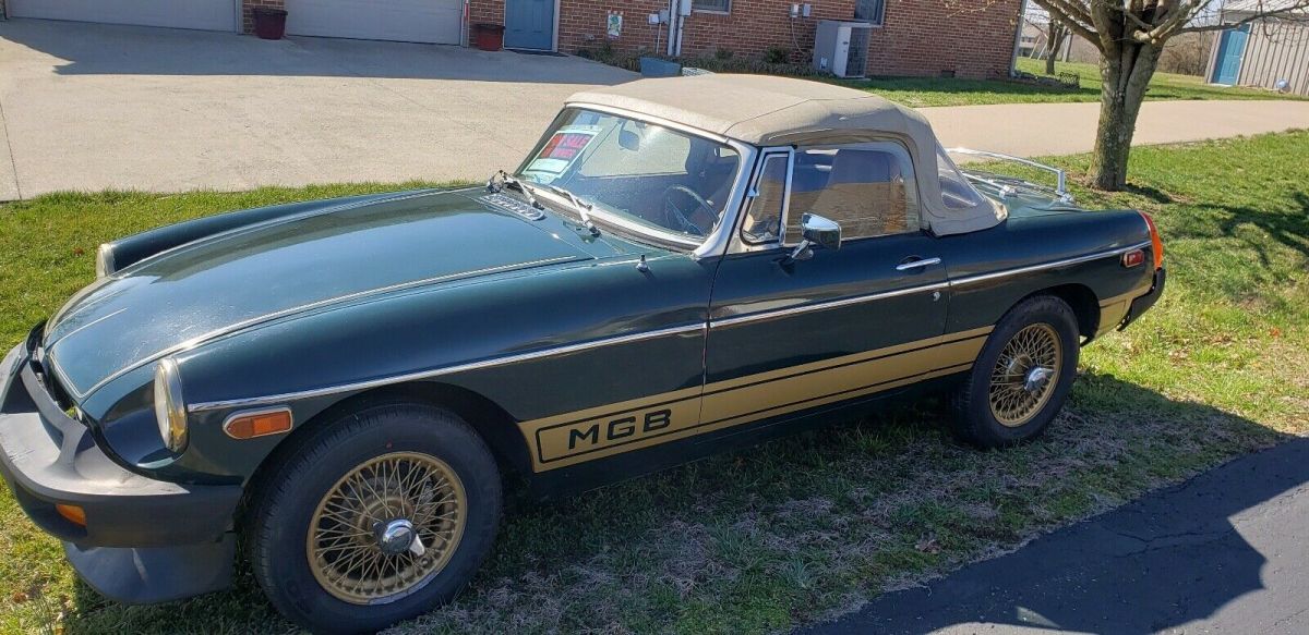 1976 MG MGB - photo 2