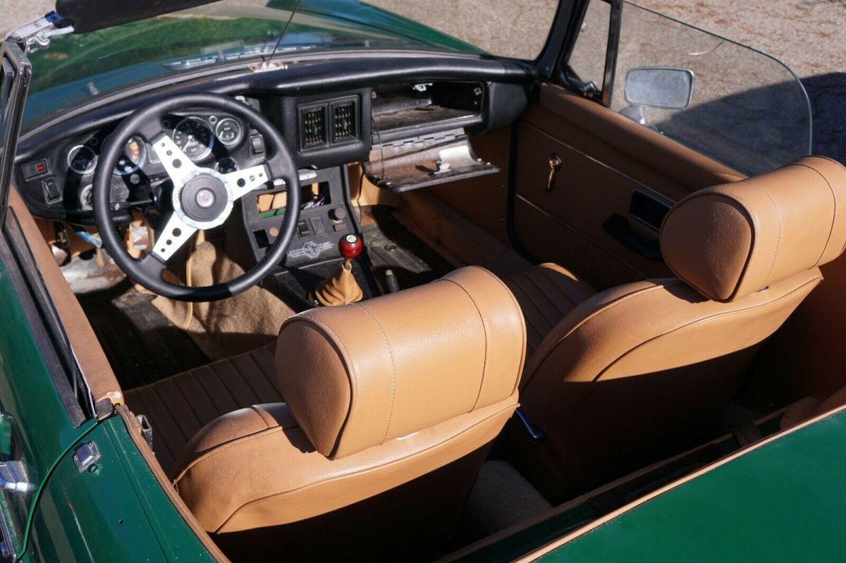 1976 MG MGB - photo 5
